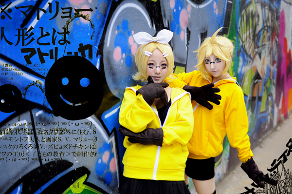 Vocaloid Matryoshka Kagamine Rin & Len cosplay